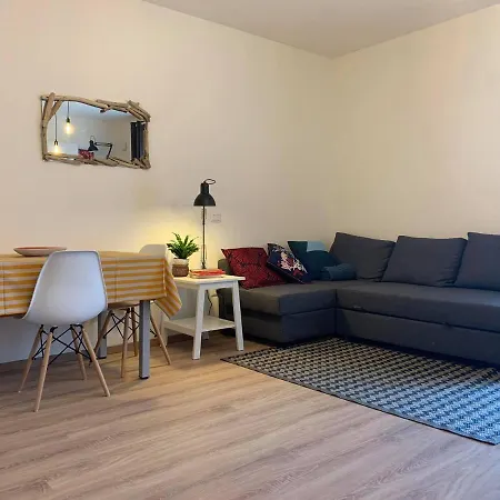 Alloro Flat Apartment